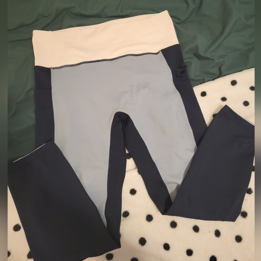 Senita Repetition Capris